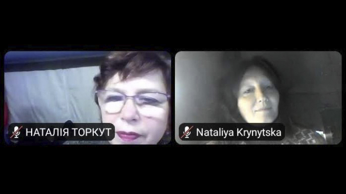 Моменти бінарної лекції Майкла Добсона і Кел- лі Гантер “«Перікл» і Україна: діялог” (в рамках проєкту “«Перікл» для України”). Листопад, 2022 р.